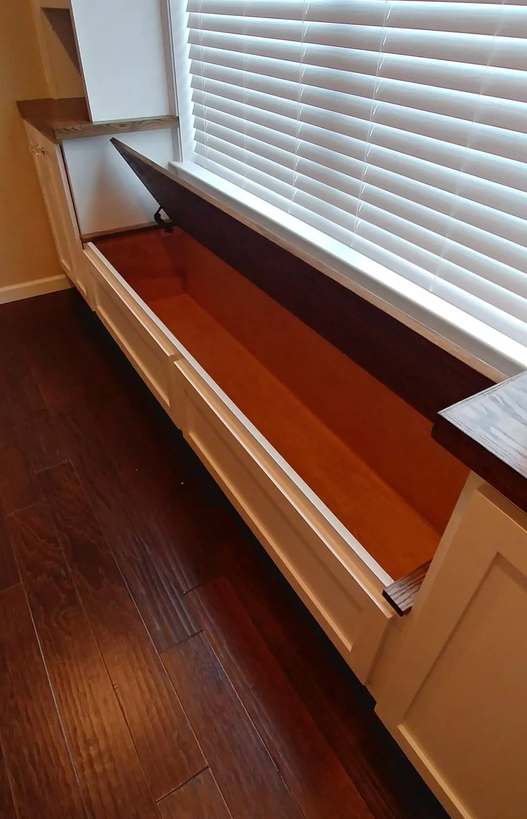 Wood Bench With Storage